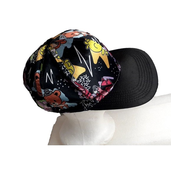 FIVE NIGHTS AT FREDDY Snapback Men Cap Hat All Over Cartoon Black Velvet VGC - Picture 2 of 11